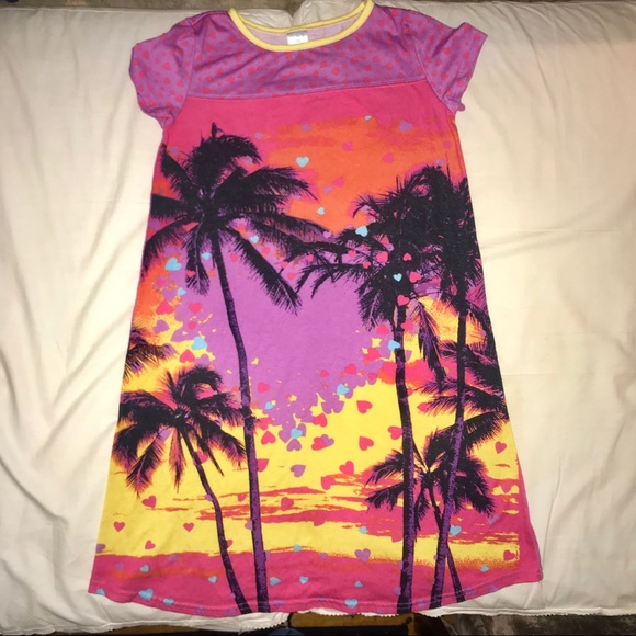 EUC Palm Tree Night Gown - Picture 1 of 3
